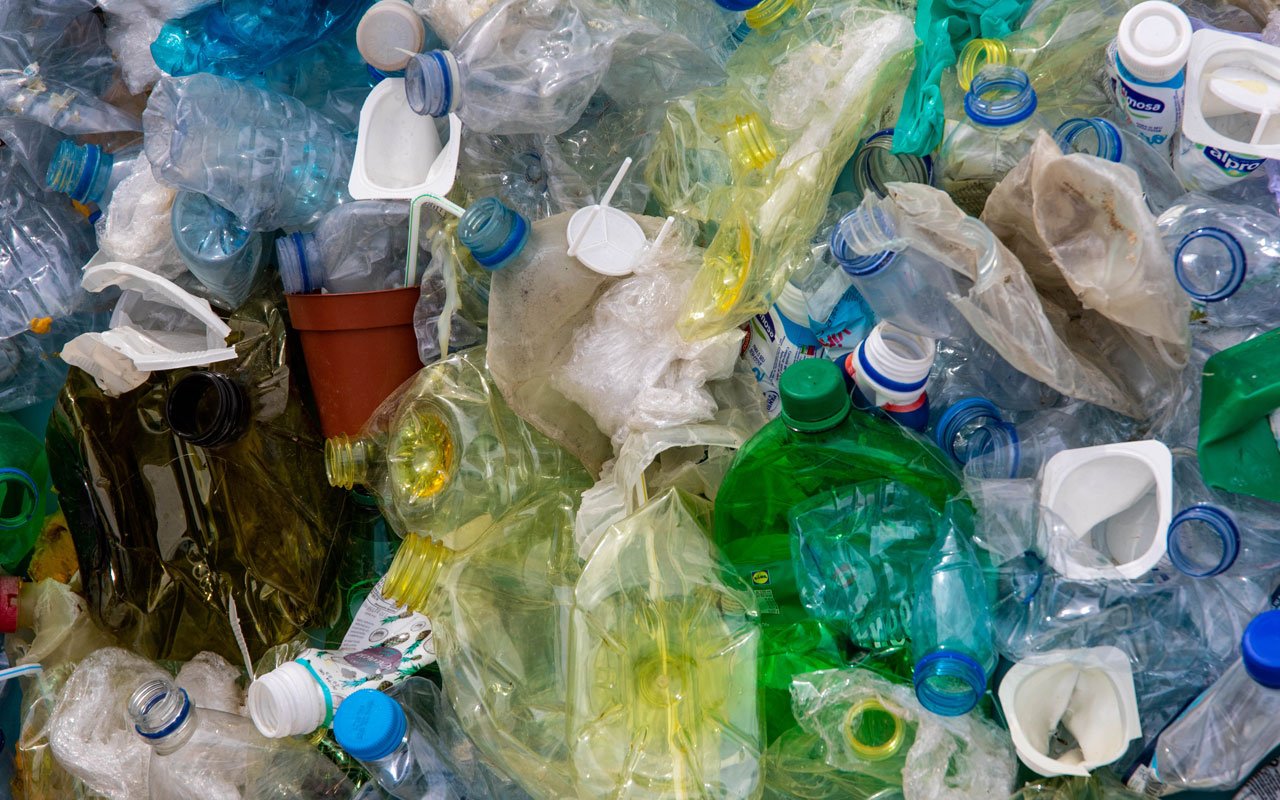 Reduce plastic usage Reduce-plastic-usage