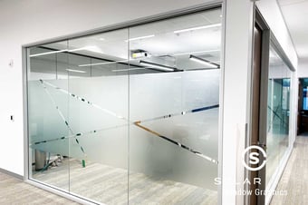 Window-Graphics-in-San-Diego,-California