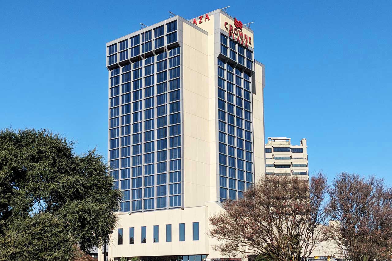 crowne-plaza